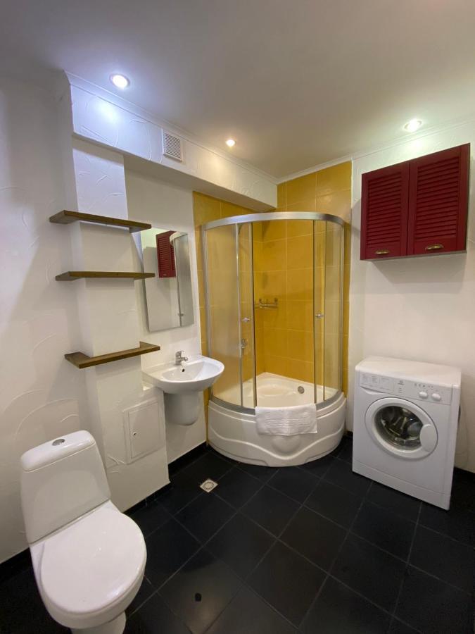 Stylish Deluxe Apartments!!! Lviv Exterior photo