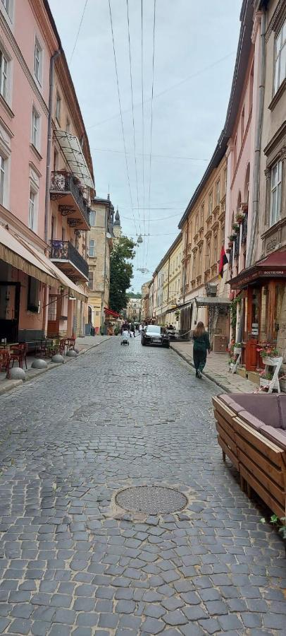 Stylish Deluxe Apartments!!! Lviv Exterior photo