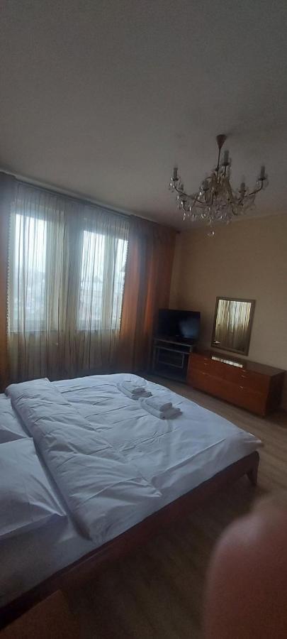 Stylish Deluxe Apartments!!! Lviv Exterior photo