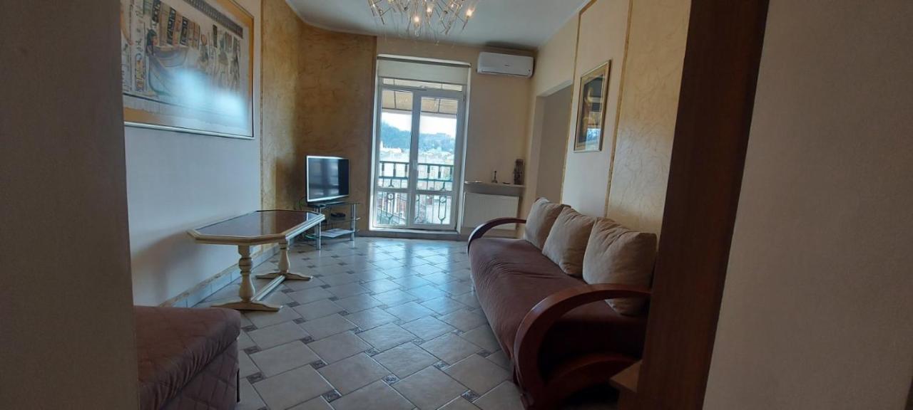 Stylish Deluxe Apartments!!! Lviv Exterior photo