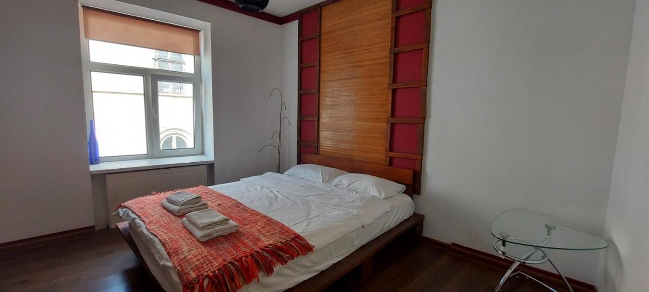 Stylish Deluxe Apartments!!! Lviv Exterior photo